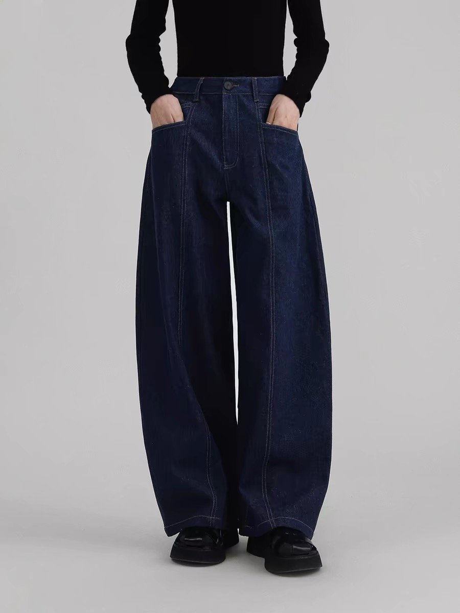 High-Waisted Relaxed Wide-Leg Jeans - Image 2